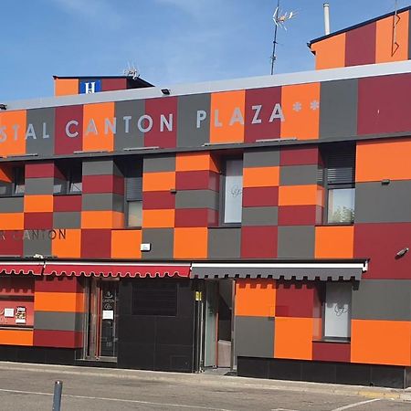 Hostal Canton Plaza Hospital de Órbigo Εξωτερικό φωτογραφία