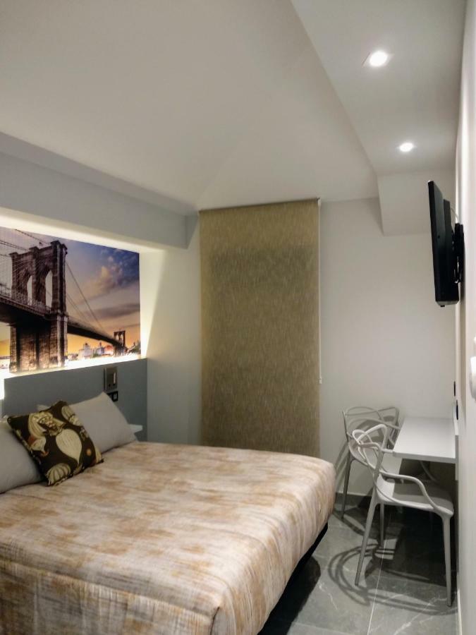Hostal Canton Plaza Hospital de Órbigo Εξωτερικό φωτογραφία